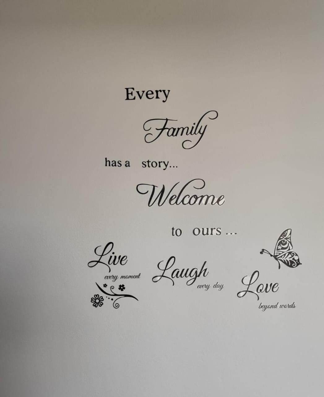 M&J Home كساميل المظهر الخارجي الصورة